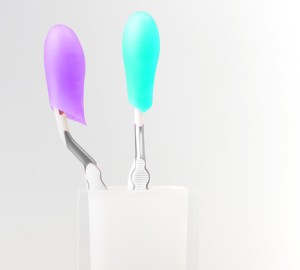 iRo Design Natural Toothbrush Cover