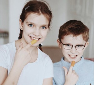 iKo Kids Fluoride Finger Toothbrush